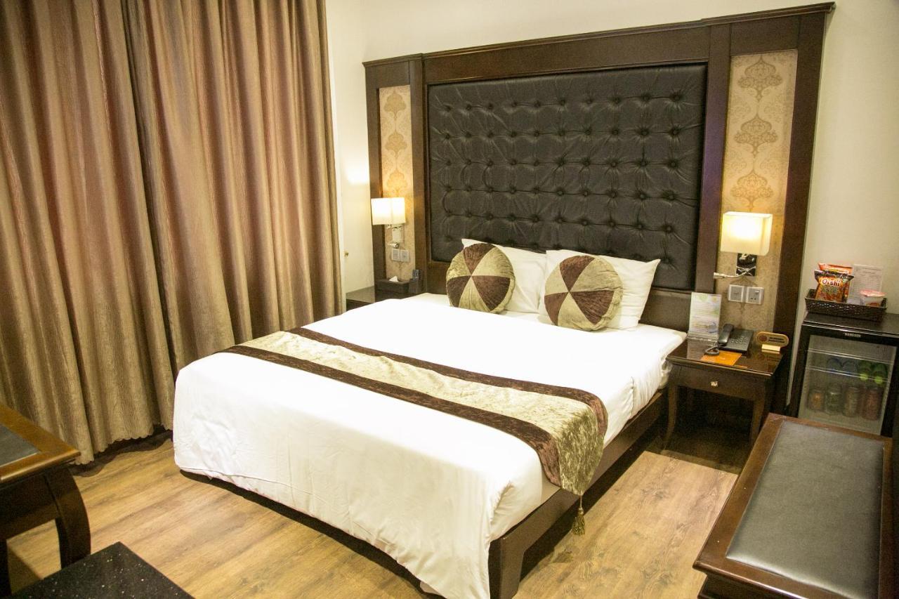 Citybay Palace Ha Long Hotel Exterior photo